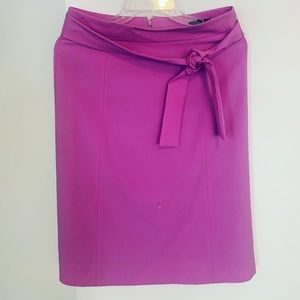 J Crew midi pencil skirt - Size 4
